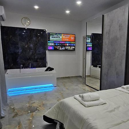 Da Tonino Luxury Apartments Neapel Exterior foto