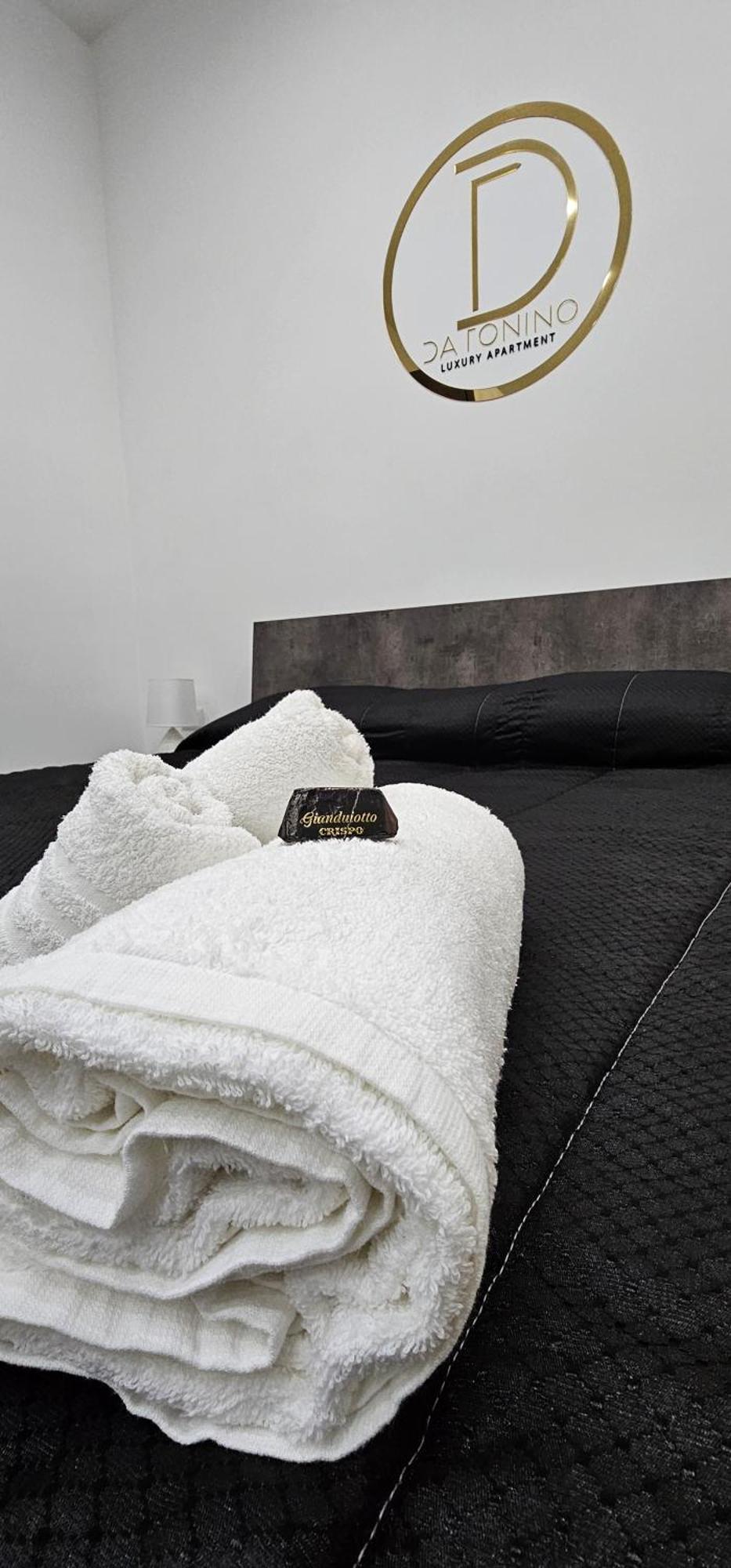 Da Tonino Luxury Apartments Neapel Exterior foto